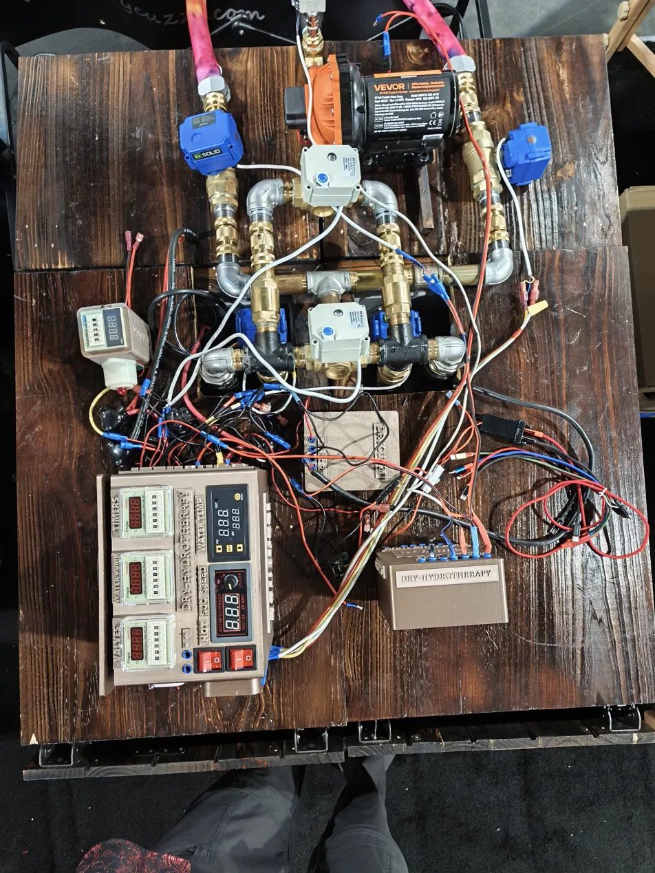 Drycuzzi control panel with timers, water temperature and pump speed